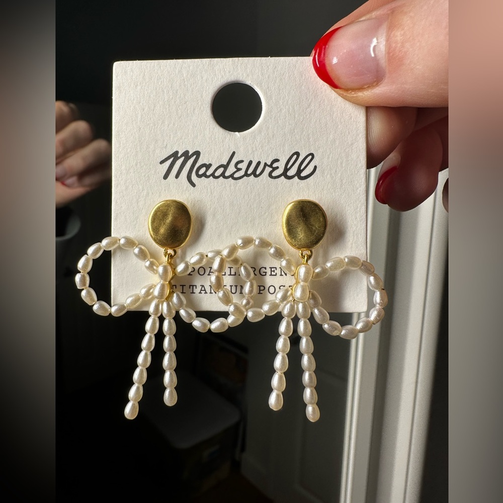 Madewell bow earrings never worn